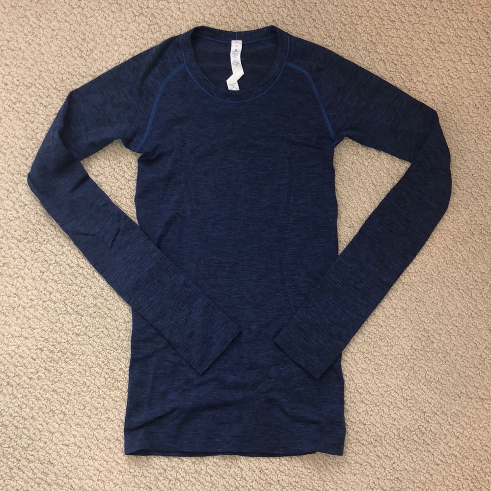 LIKE NEW Lululemon Long sleeve